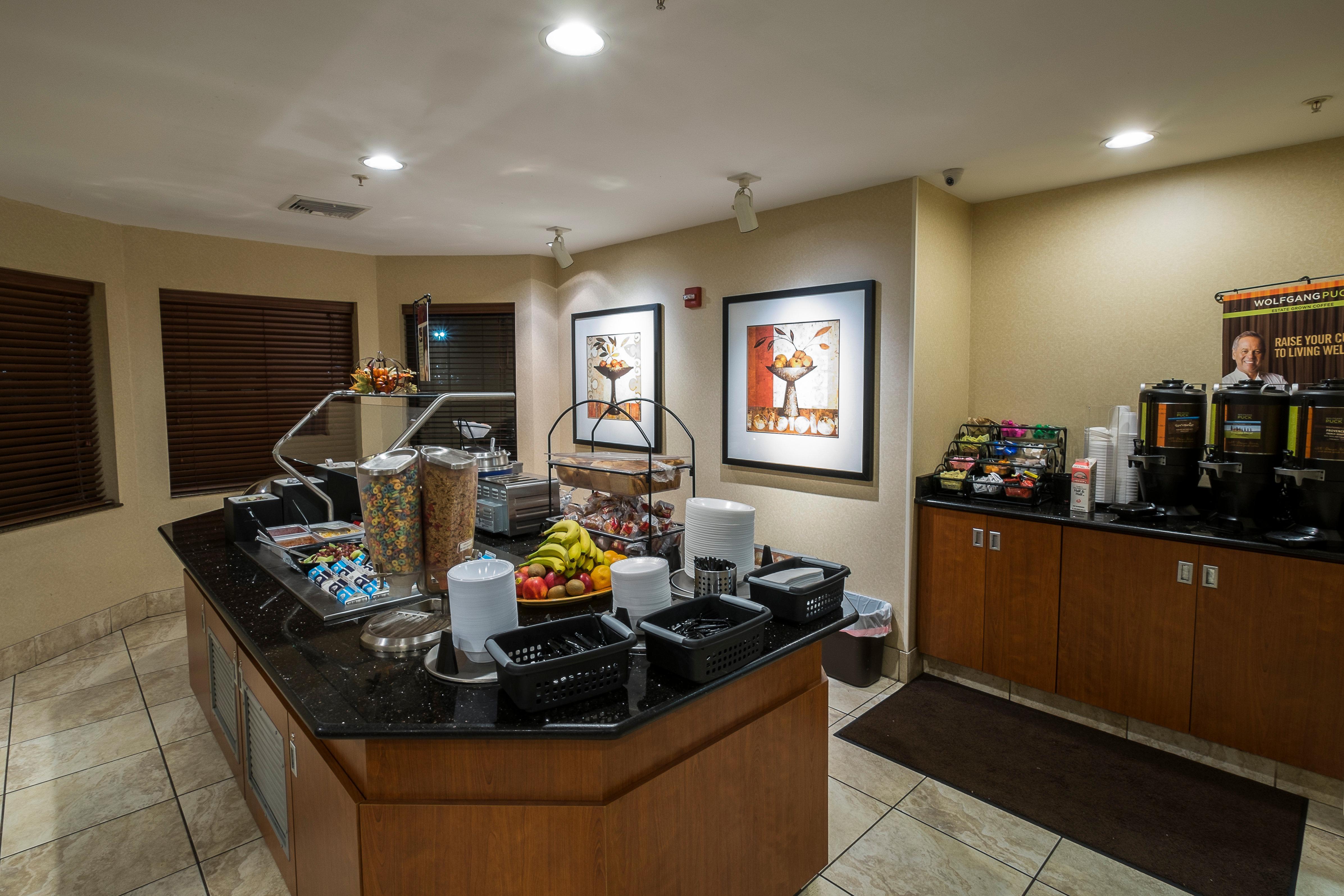 Staybridge Suites Harrisburg-Hershey By Ihg Εξωτερικό φωτογραφία